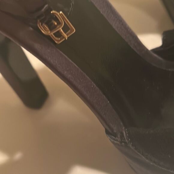 Giorgio Armani Womens Size 41 Open Toe Bow Front Pump Heels Black Velvet & Satin - Picture 12 of 12